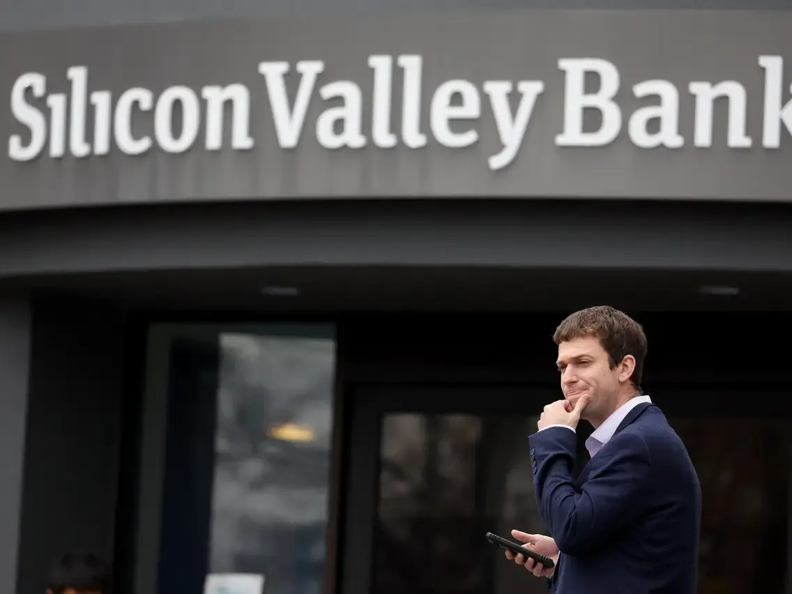 The Twitter-Fueled Bank Run that Led to the Collapse of Silicon Valley Bank