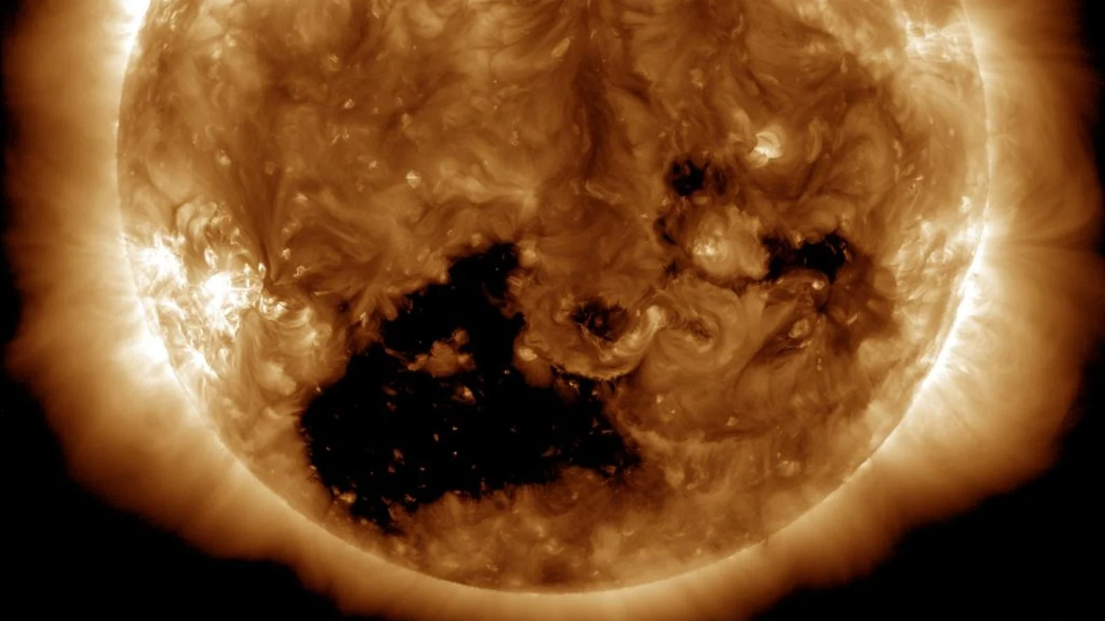 Solar Storm Alert: Second Giant Hole Appears on Sun, Threatens Earth with 18 Million MPH Solar Winds