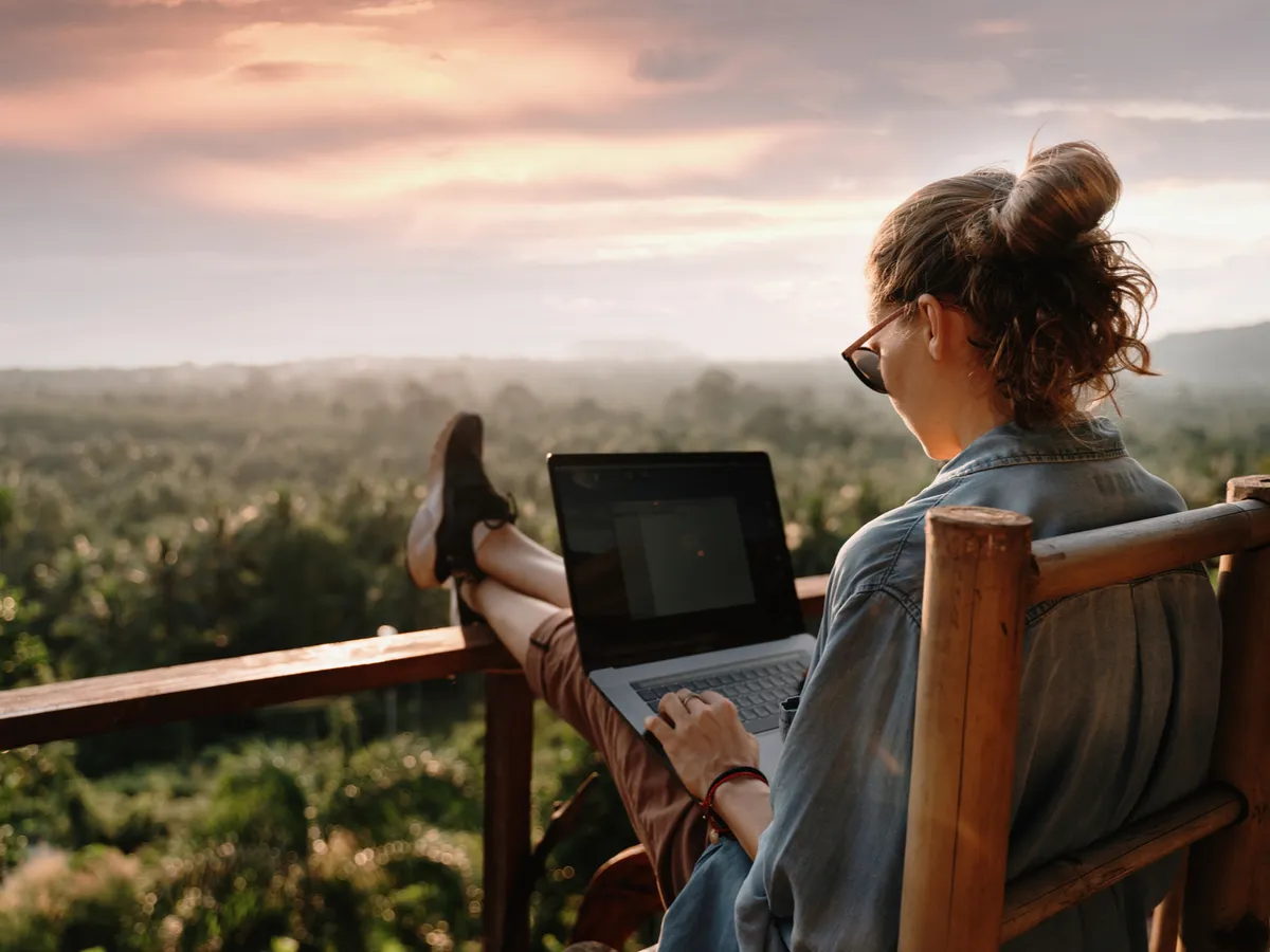 Remote Work and Digital Nomad Lifestyle